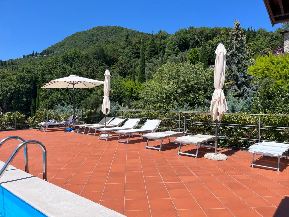 Feli Holiday Home - Panoramic Pool Lake View In Gardone Riviera Exterior foto